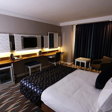 Sivas Bueyuek Hotel Esterno foto